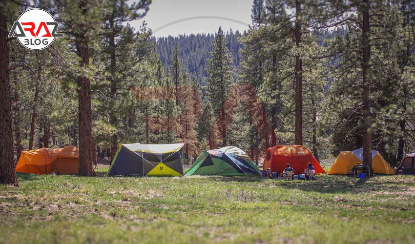 کمپ با چادر 