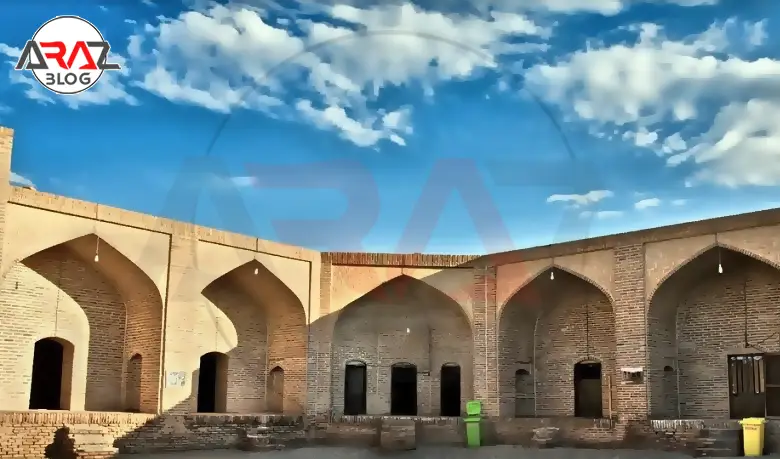 کاروانسرای مرنجاب کجاست و چطور می توان آن را بازدید کرد؟ 3 چطور به کاروانسرای مرنجاب برویم؟